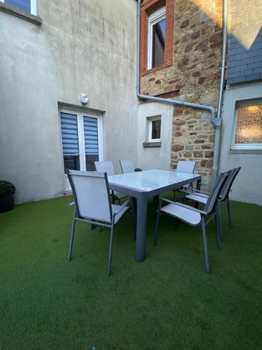 Gite Comme Chez Soi Ducey Les Cheris Exterior foto